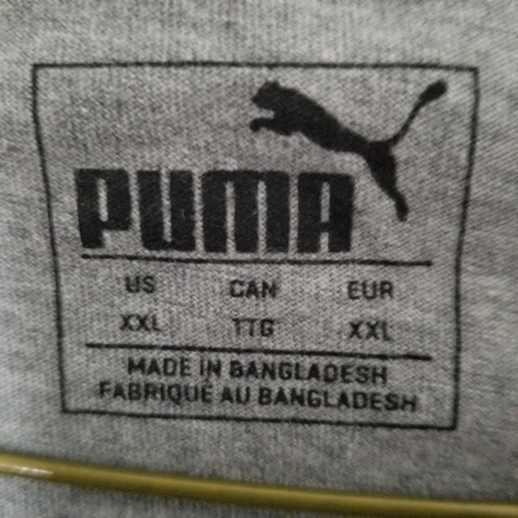 Lot Of 2 Pumas Graphic T-Shirt Mens XL. Puma All Over B&W . And Gray Solid - Picture 7 of 12
